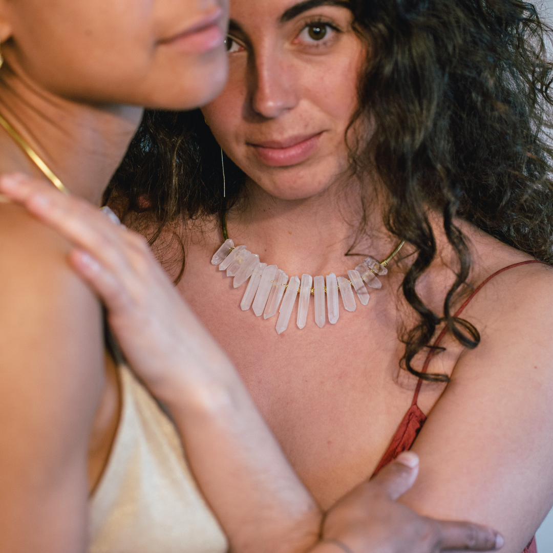 Big crystal crown necklace